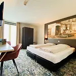 格林莱恩酒店 酒店 4*