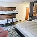 מלון Schaepkens St Fijt 4*