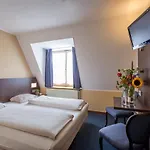 Schaepkens St Fijt מלון 4*